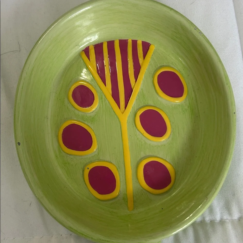 Pottery Barn Kids turtle shaped soap dish, 2008 Green and Pink